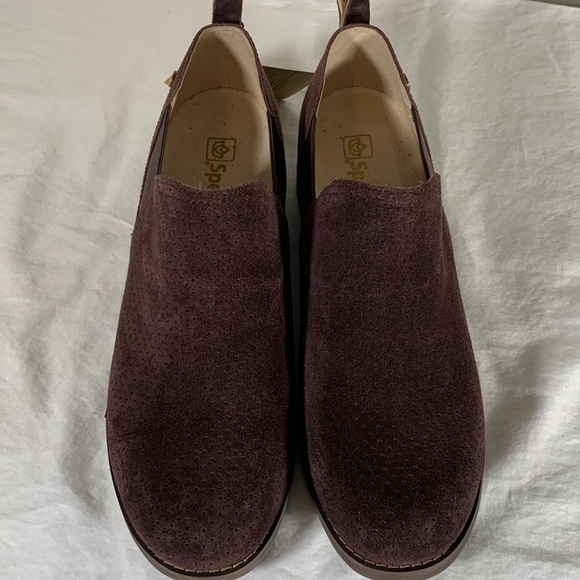 New Spenco Brown Perforated Suede Bootie, 8.5D - Picture 1 of 9